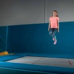 Skoki na trampolinie dla dzieci. Gimnastyka dzieci